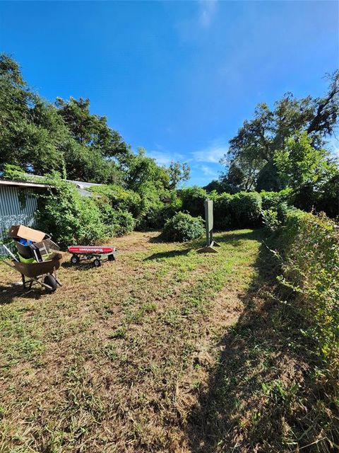 A home in Clute