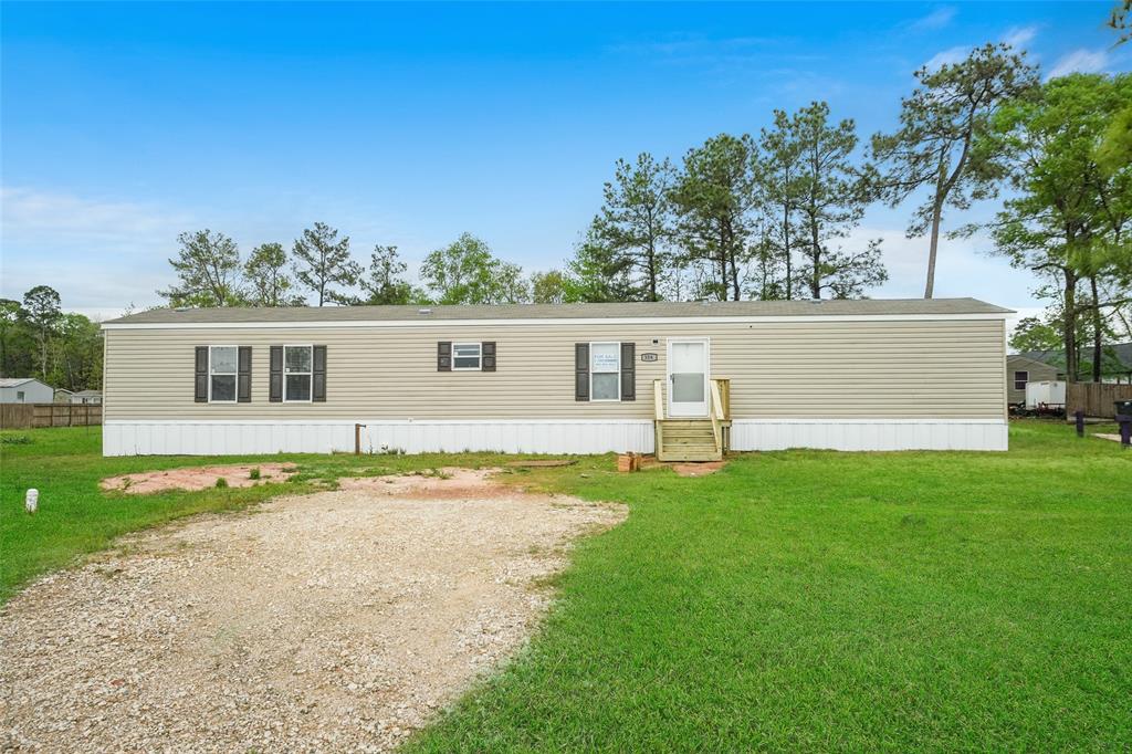 356 Grafton Court, Conroe, Texas image 1