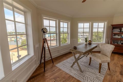 A home in Seabrook