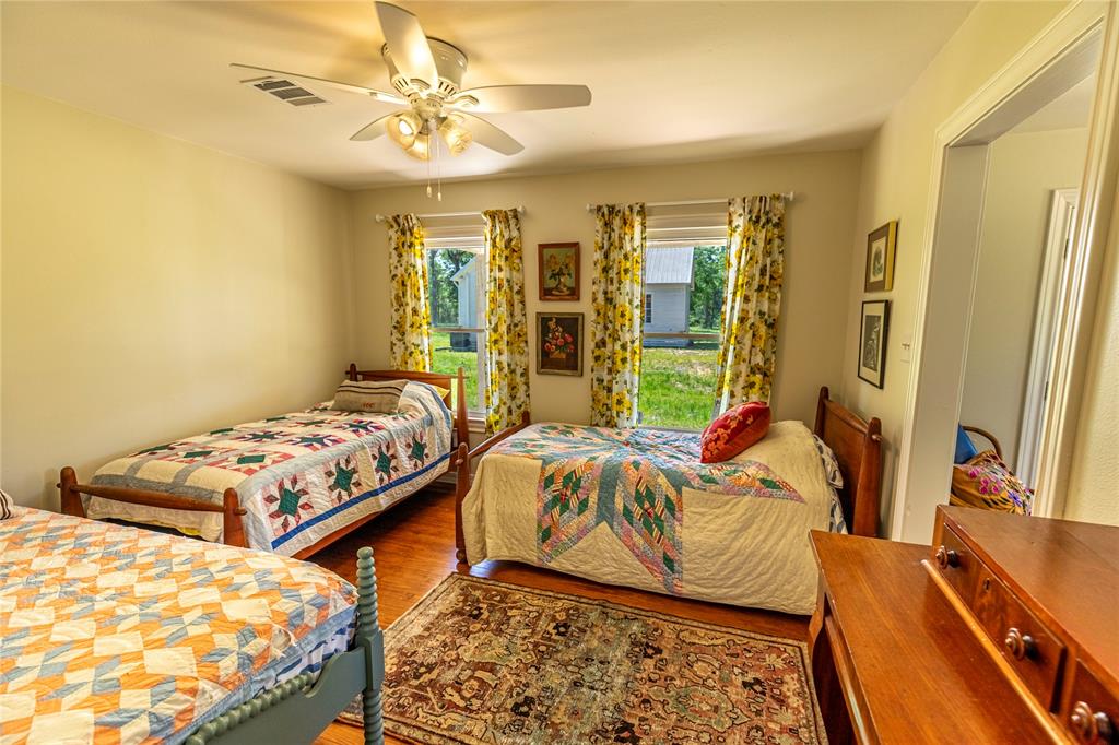 21937 Oak Road, New Ulm, Texas image 11