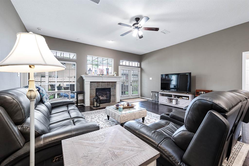 2930 Highland Lakes Drive, Missouri City, Texas image 14