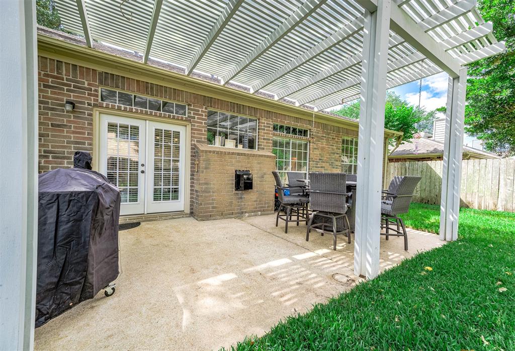 2930 Highland Lakes Drive, Missouri City, Texas image 25