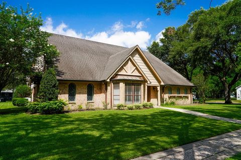 Single Family Residence in El Campo TX 509 Hoskins Broadway Street.jpg