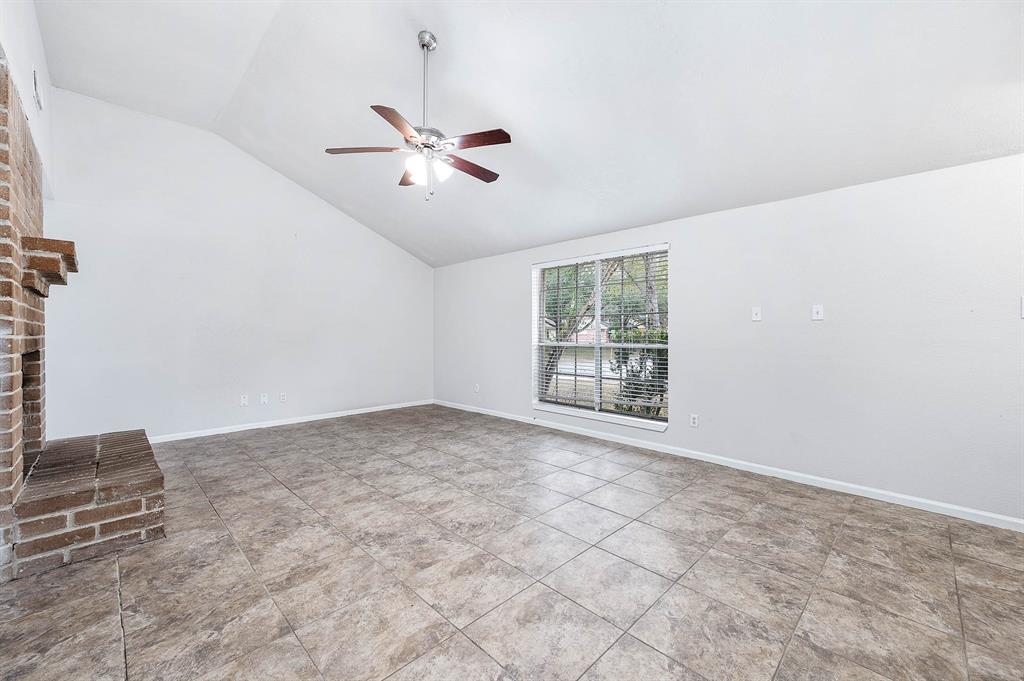 property-search 4 2227 Lexington Woods Drive