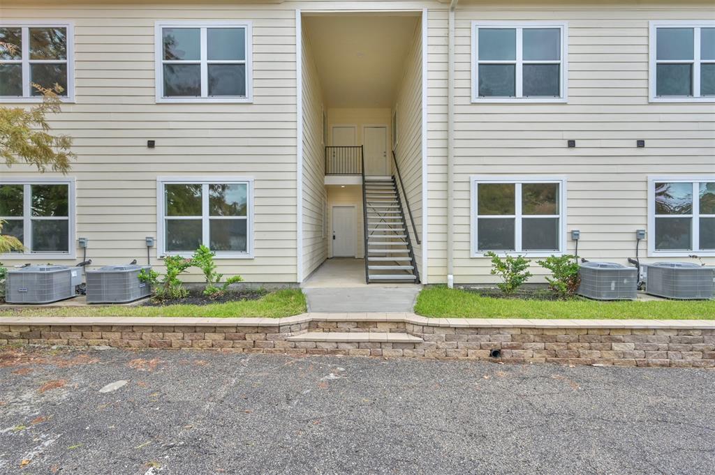 12565 Melville Drive #325, Montgomery, Texas image 8