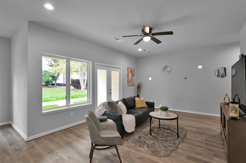12565 Melville Drive #325, Montgomery, Texas image 12