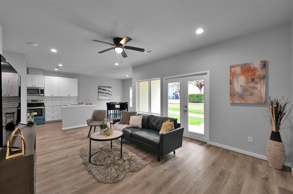 12565 Melville Drive #325, Montgomery, Texas image 13