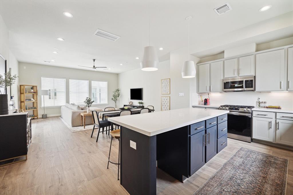 125 Eastwood Street St, Houston, Texas image 15