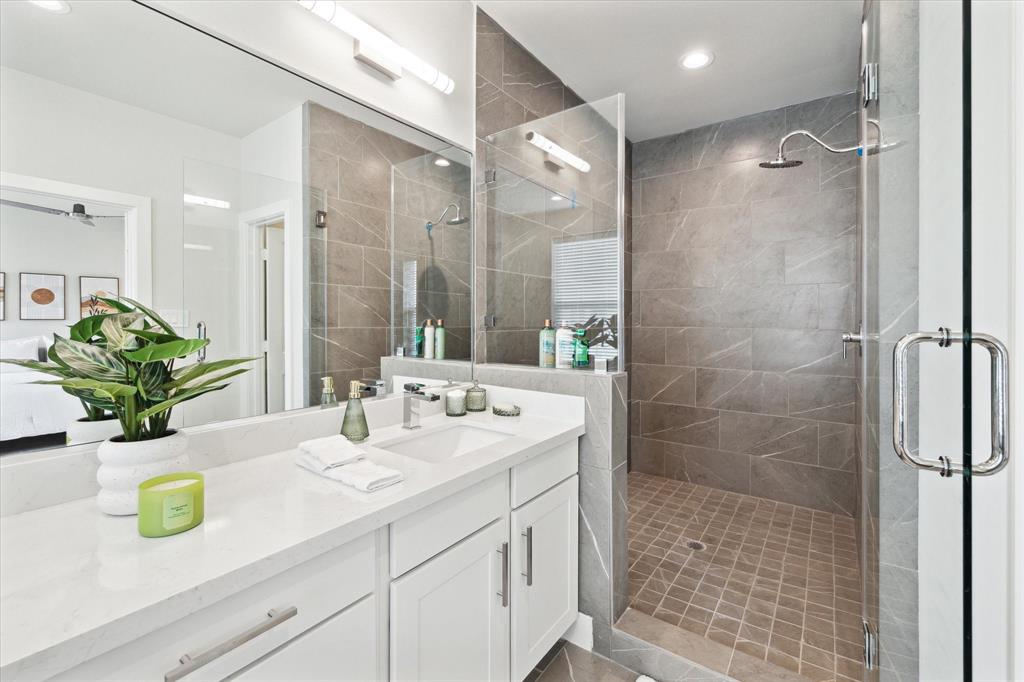 125 Eastwood Street St, Houston, Texas image 20