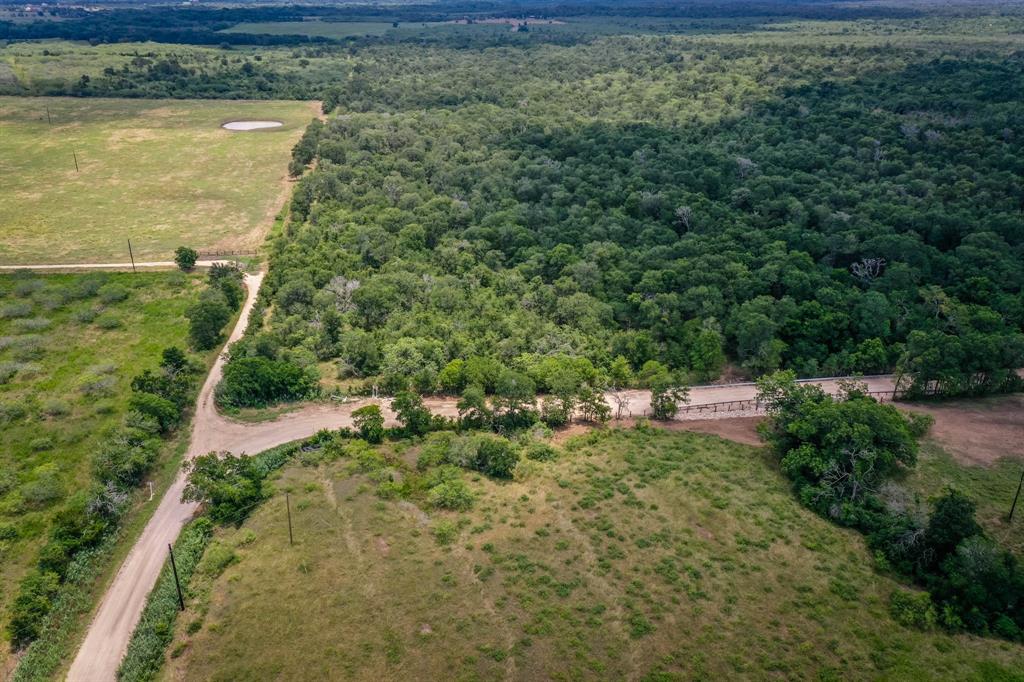 0000 County Road 447, Waelder, Texas image 28