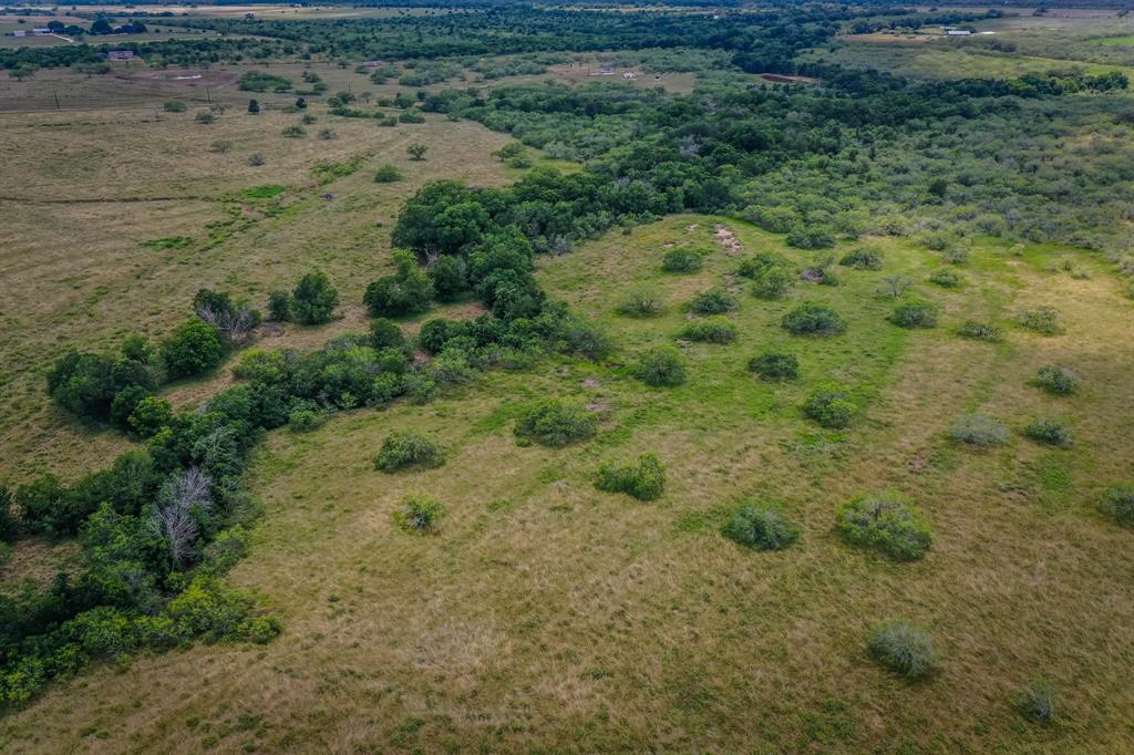 0000 County Road 447, Waelder, Texas image 25