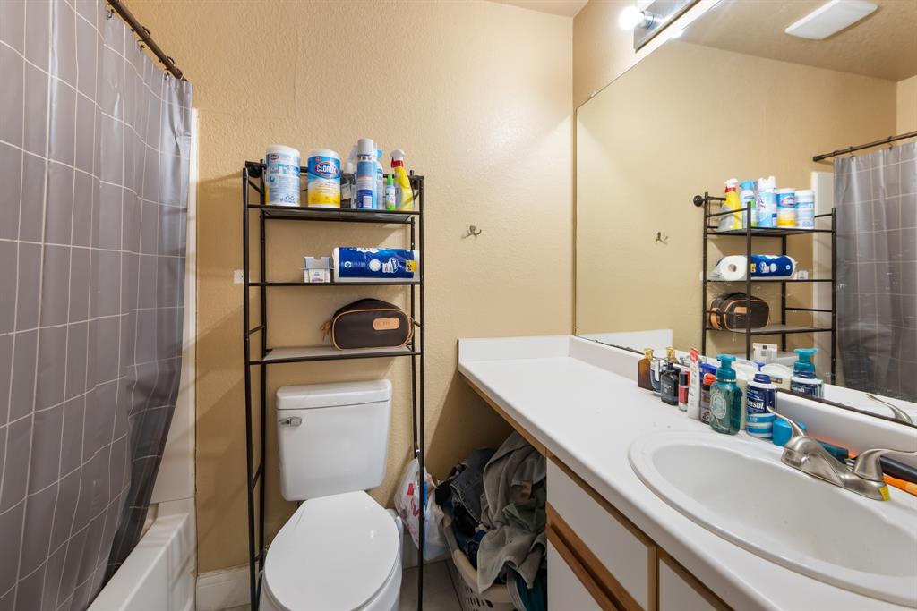 517 Southwest Parkway #202, College Station, Texas image 12