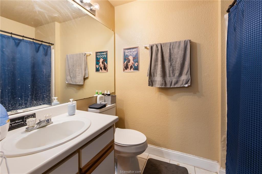 517 Southwest Parkway #202, College Station, Texas image 10