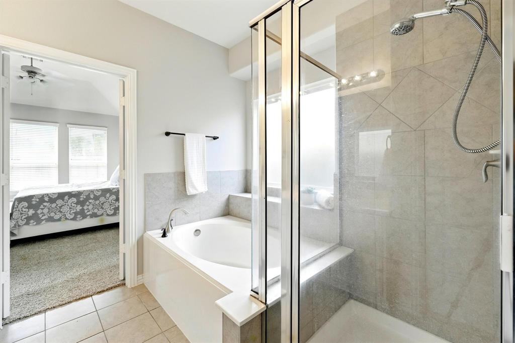32719 Oak Heights Lane, Brookshire, Texas image 14