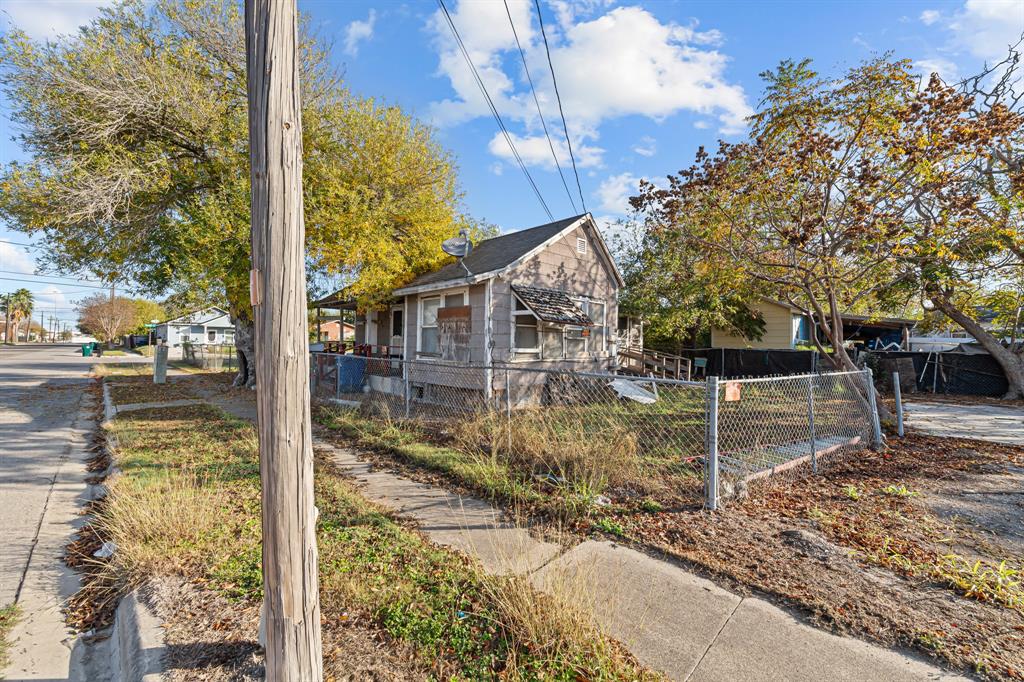 210 Mexico Street, Corpus Christi, Texas image 7