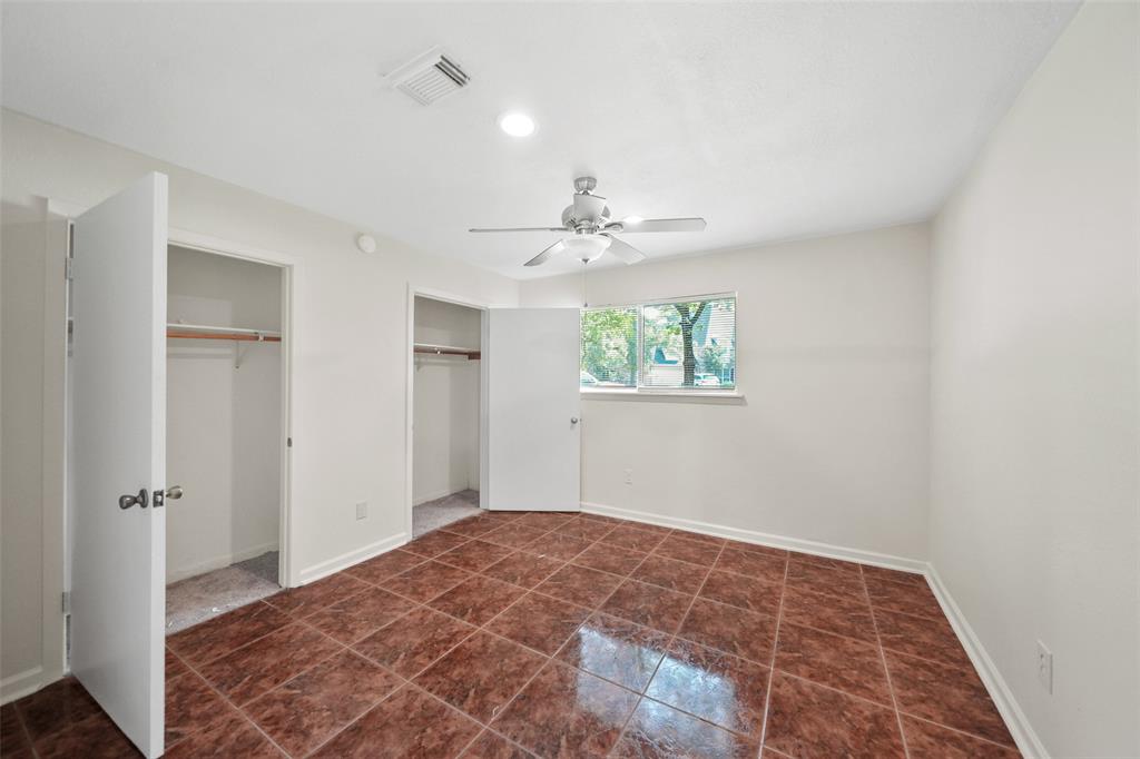 20313 Sunny Shores Drive #B, Humble, Texas image 19