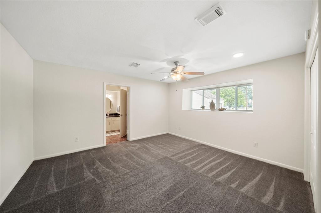 20313 Sunny Shores Drive #B, Humble, Texas image 16