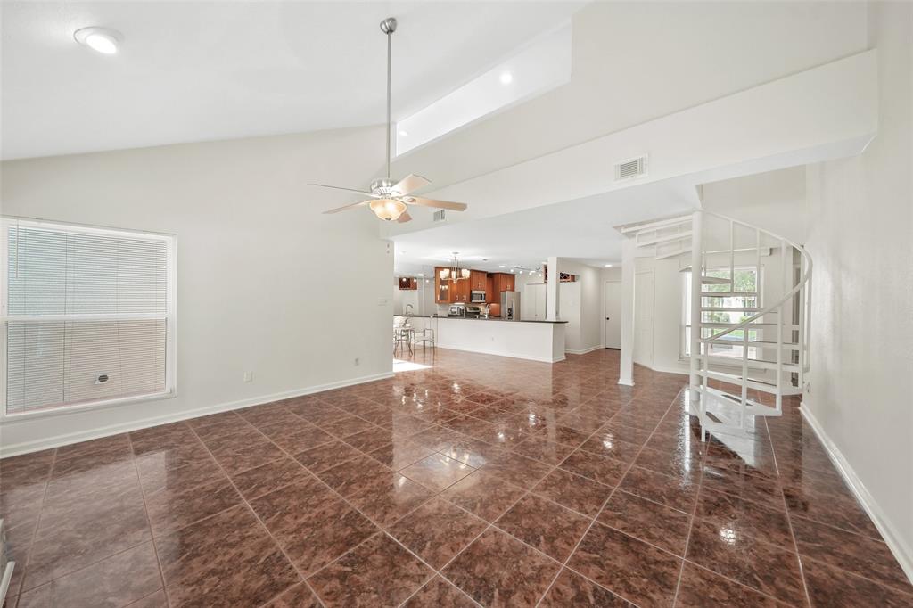 20313 Sunny Shores Drive #B, Humble, Texas image 21
