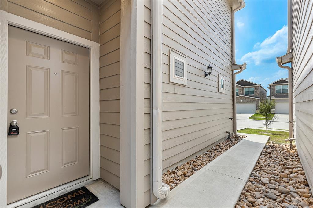 15010 Eagle Feather Court, Houston, Texas image 3
