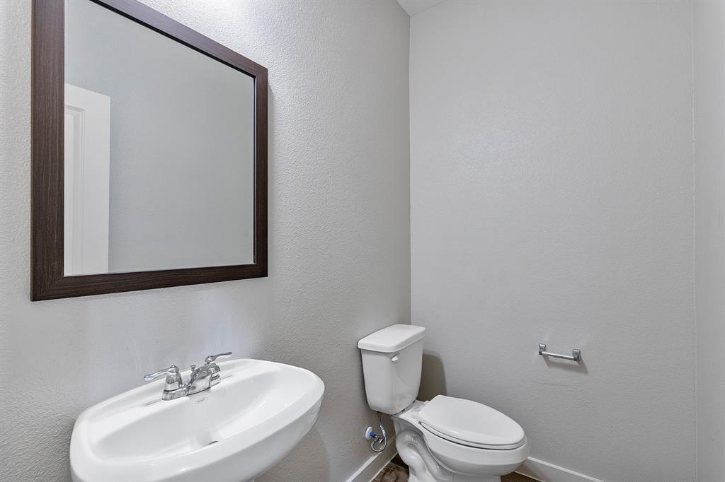 15010 Eagle Feather Court, Houston, Texas image 14