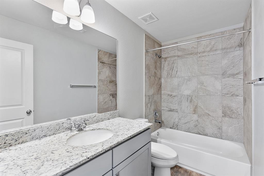 15010 Eagle Feather Court, Houston, Texas image 17