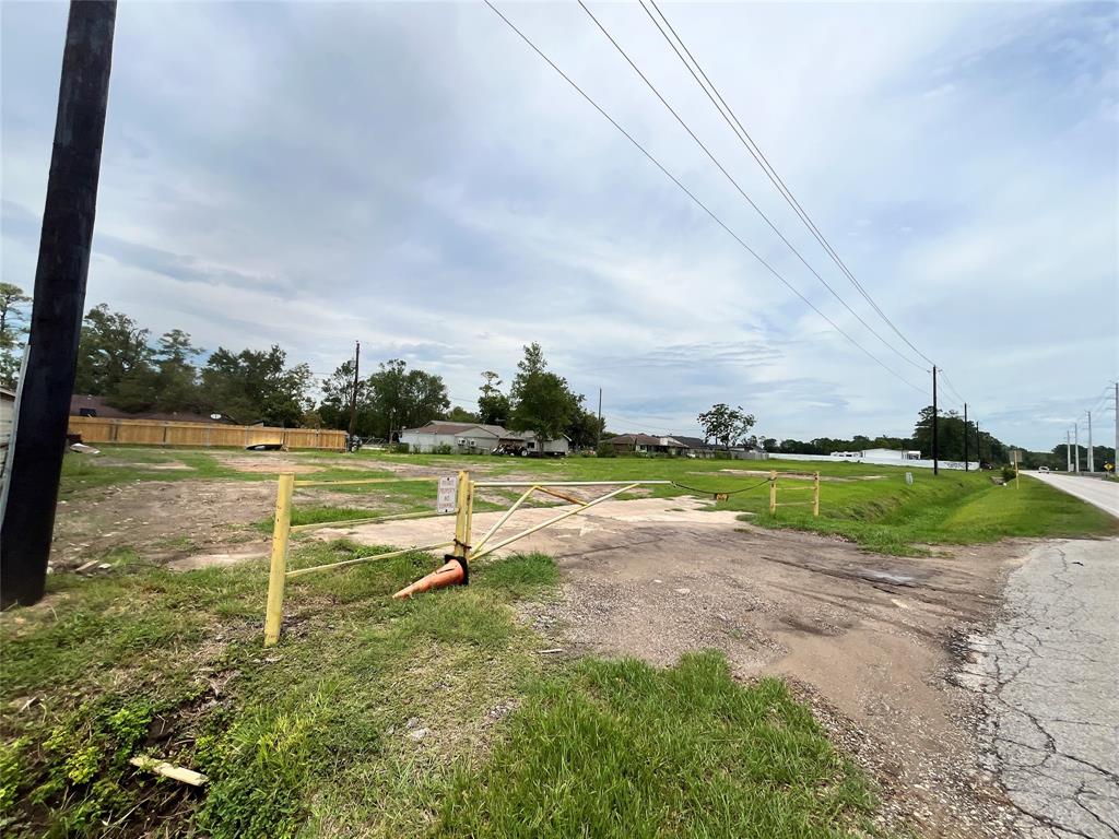 Lauder Road, Houston, Texas image 3