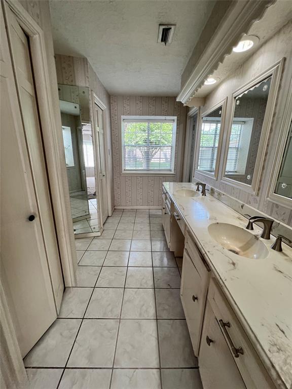 16418 York Minster Drive, Spring, Texas image 14
