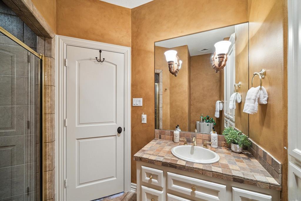 1 Commanders Point, Missouri City, Texas image 30