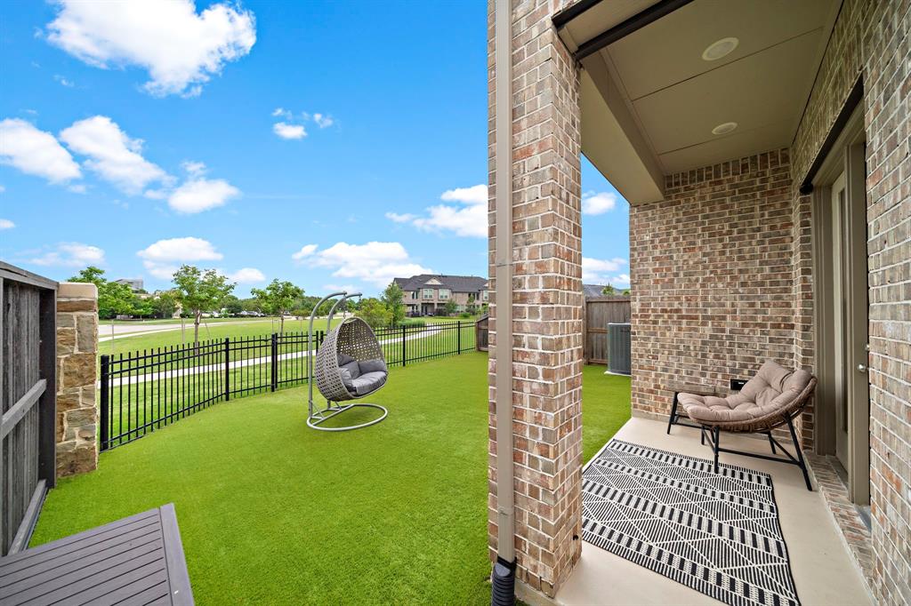 6578 Scarlet Pond Lane, Fulshear, Texas image 35