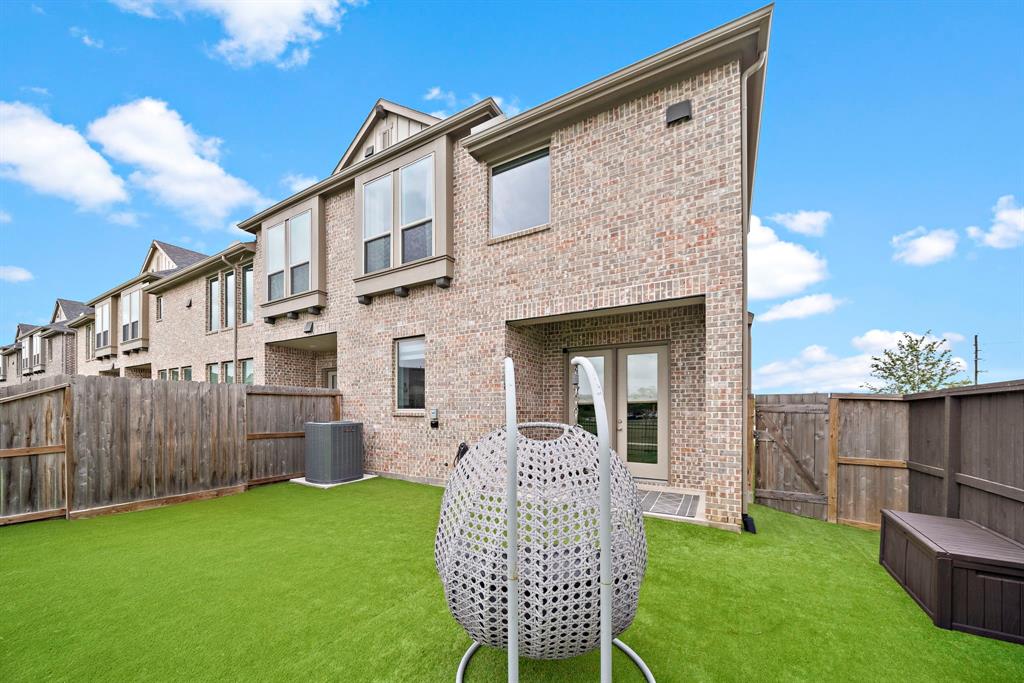 6578 Scarlet Pond Lane, Fulshear, Texas image 32