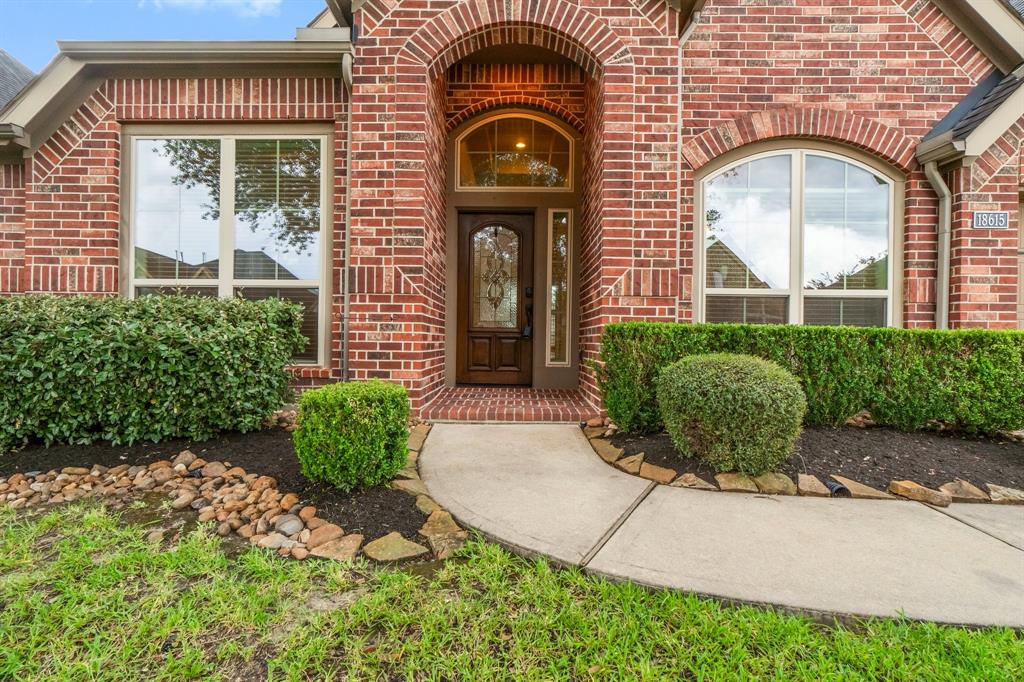 18615 Minden Oaks Drive