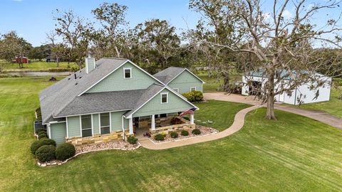 A home in Angleton