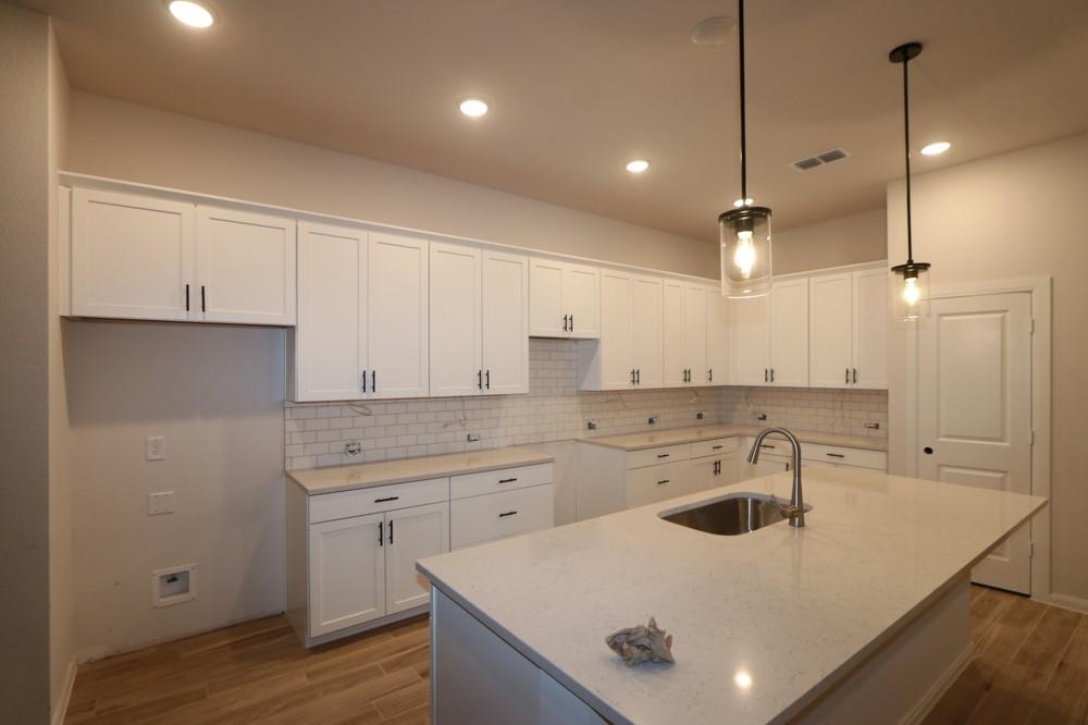 21815 Oakwood Drive, Waller, Texas image 14
