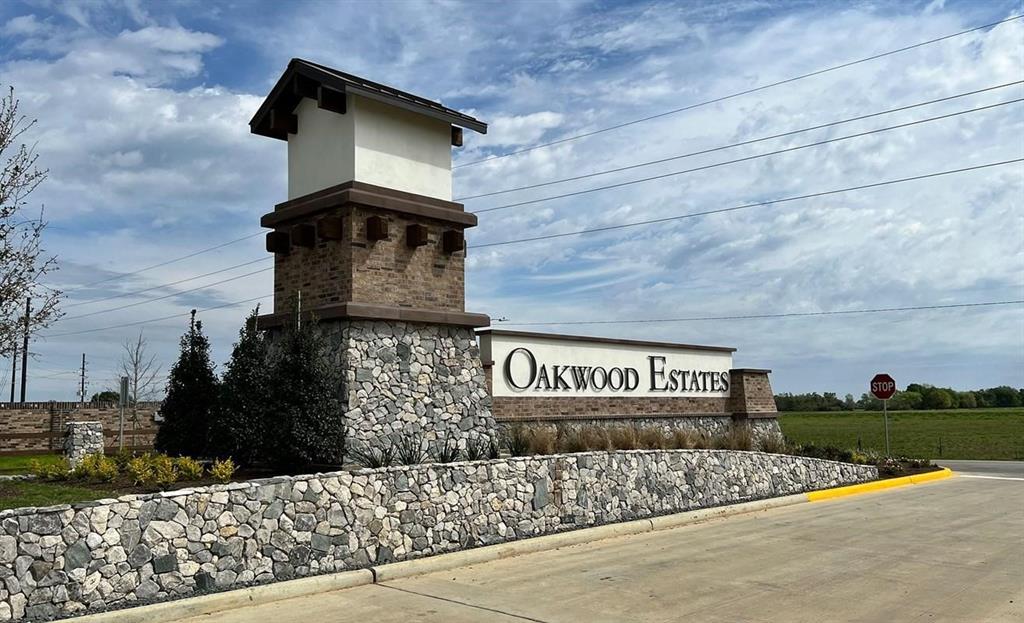 21815 Oakwood Drive, Waller, Texas image 25