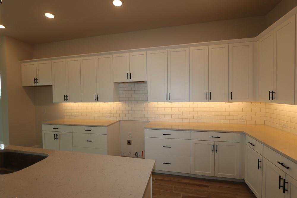 21815 Oakwood Drive, Waller, Texas image 13