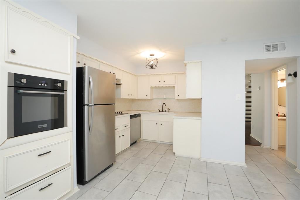 8202 Fondren Road #23, Houston, Texas image 17