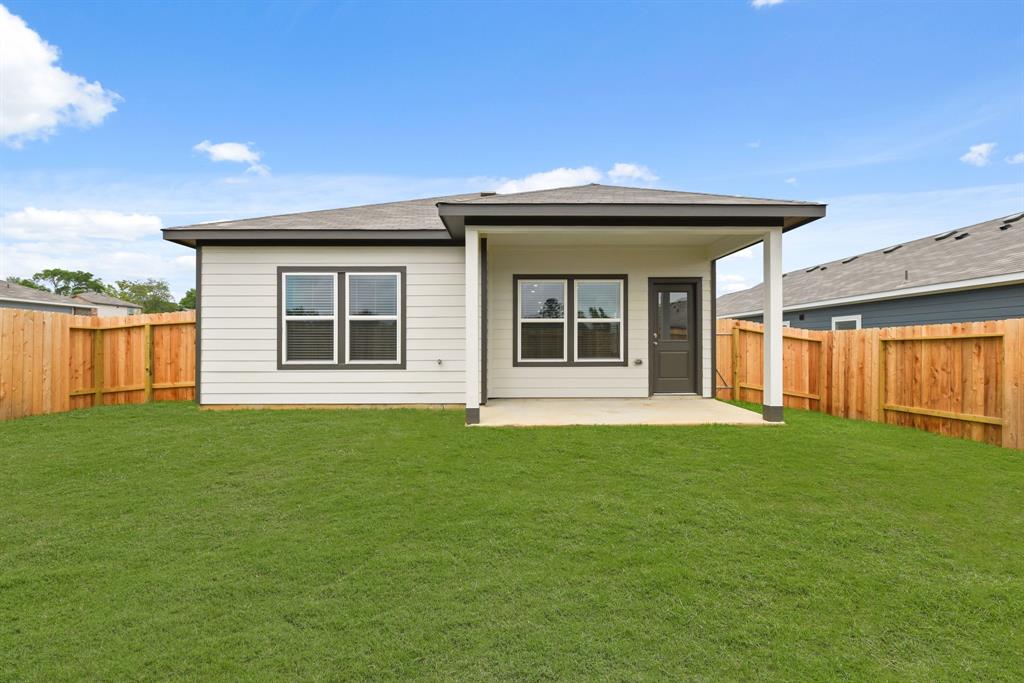 11865 Whirlaway Drive, Willis, Texas image 23