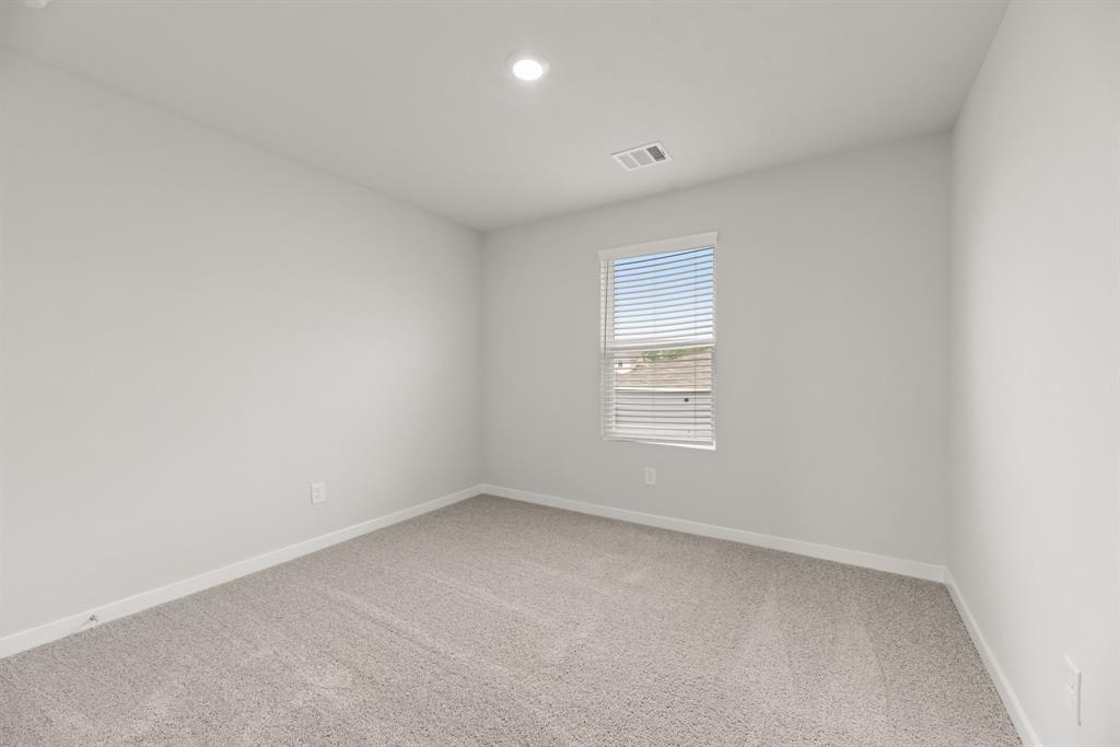 11865 Whirlaway Drive, Willis, Texas image 18
