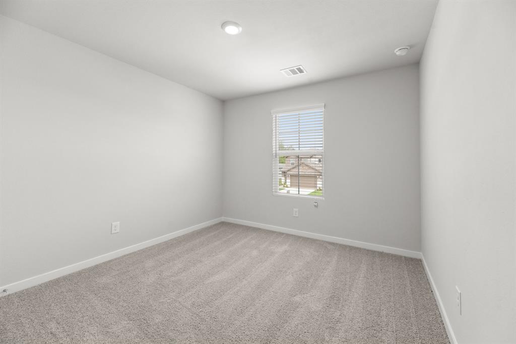 11865 Whirlaway Drive, Willis, Texas image 19