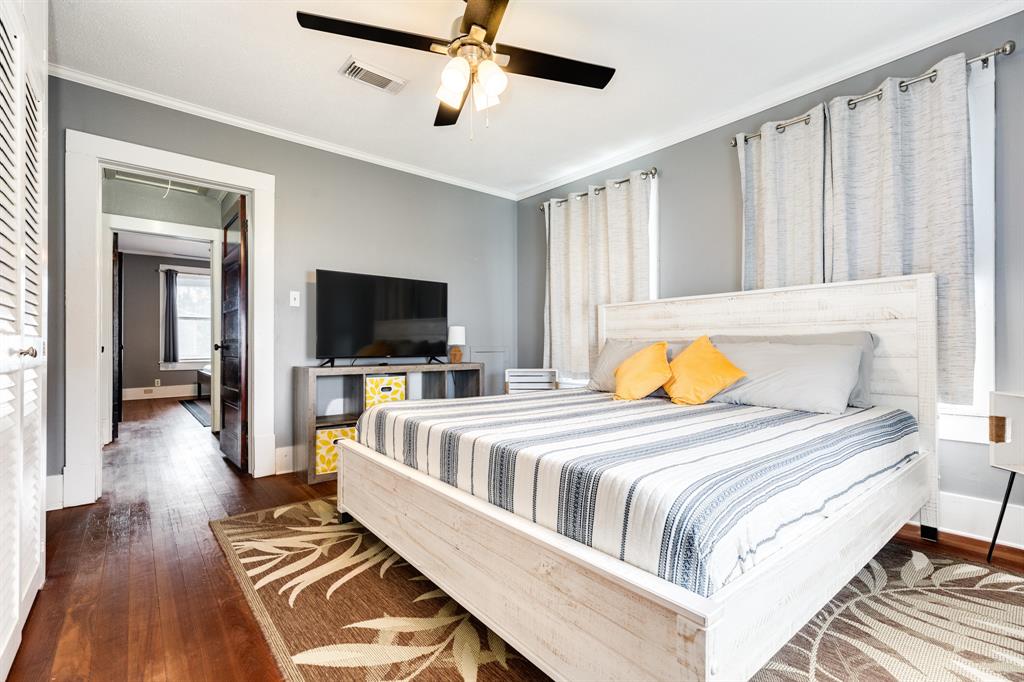 711 17th Street, Galveston, Texas image 16