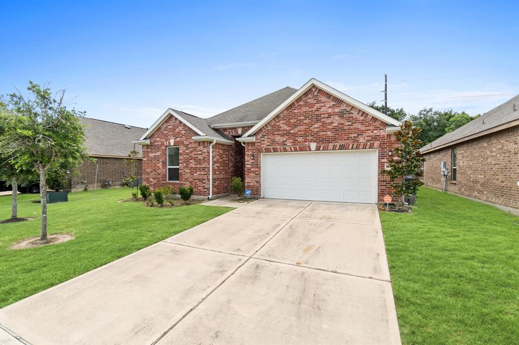 14102 Harmony Ridge Trail, Pearland, Texas image 2