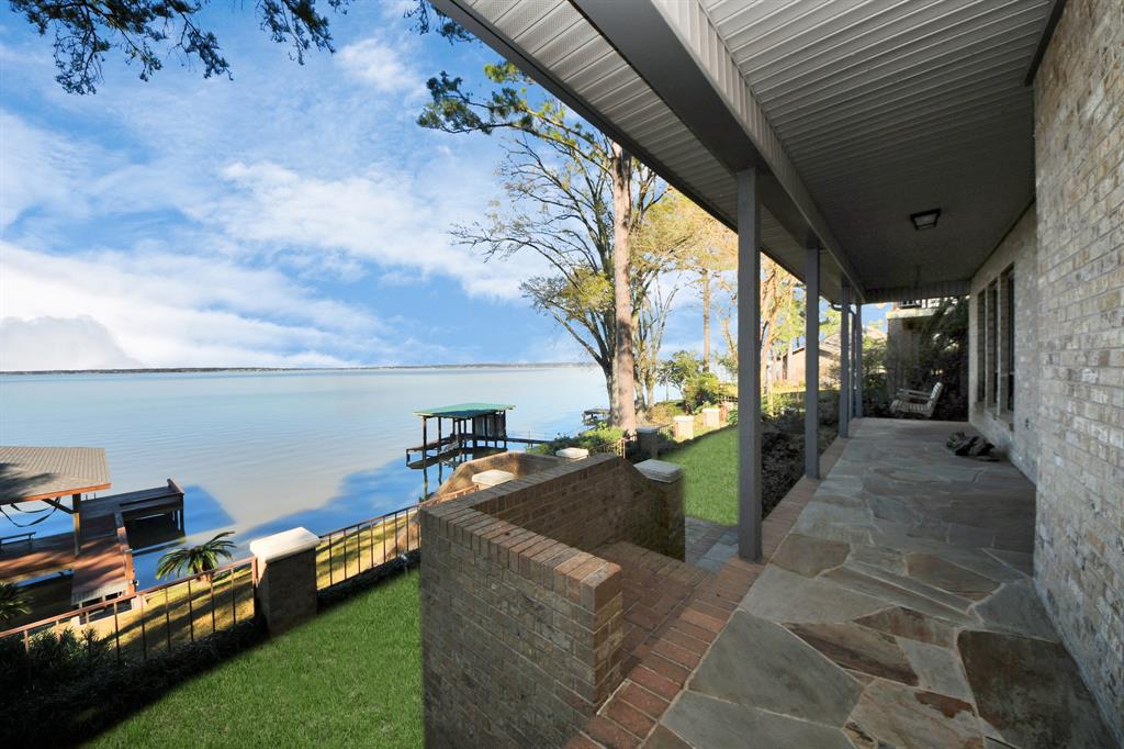716 Shoreline Drive
