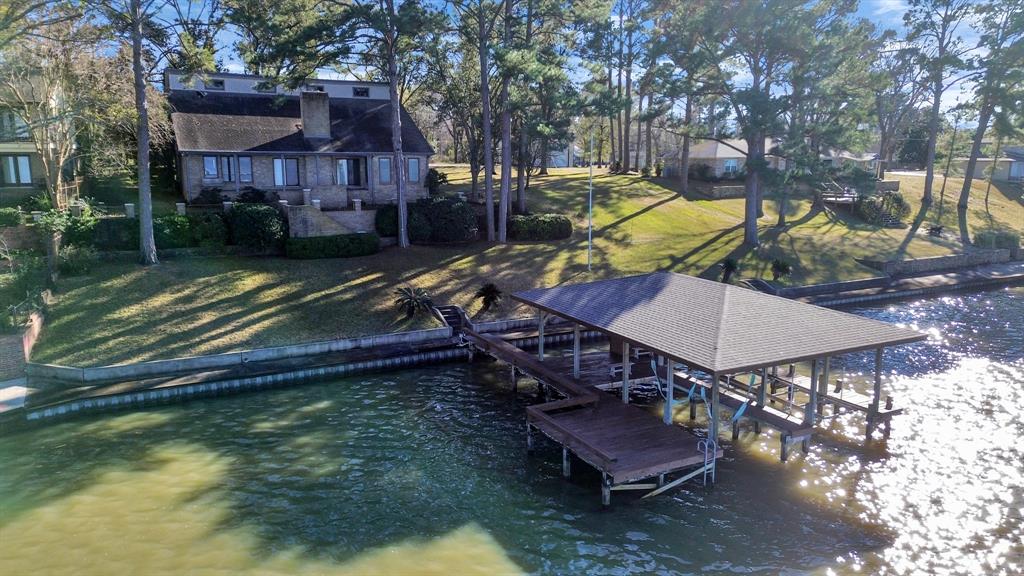 716 Shoreline Drive