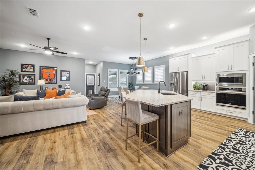 15807 Celebration Lane, Cypress, Texas image 14