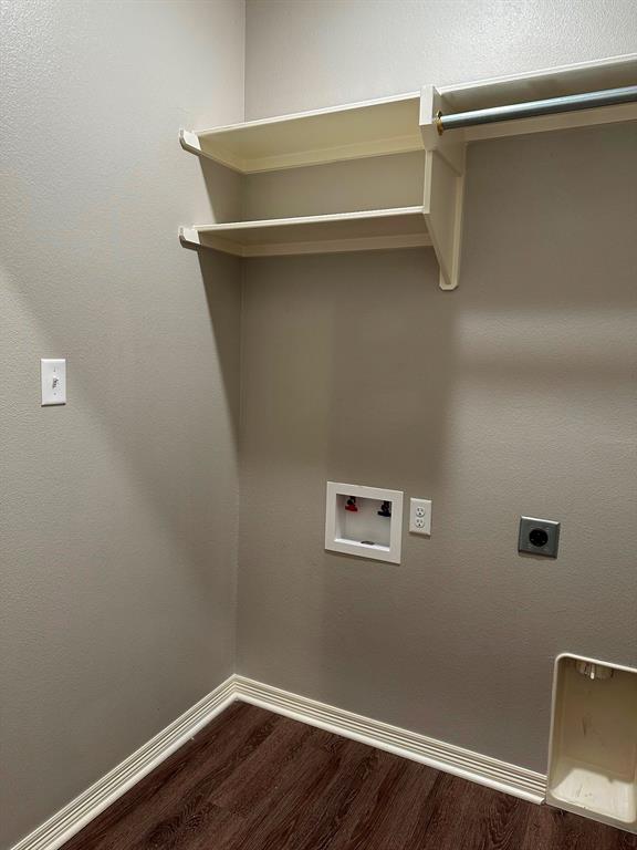 2911 Meadow Brook Trail, Tyler, Texas image 19