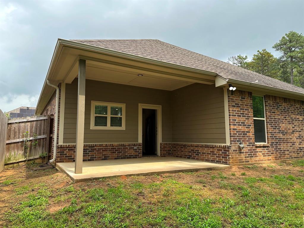 2911 Meadow Brook Trail, Tyler, Texas image 22