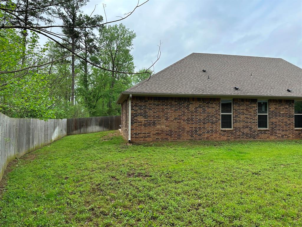 2911 Meadow Brook Trail, Tyler, Texas image 27