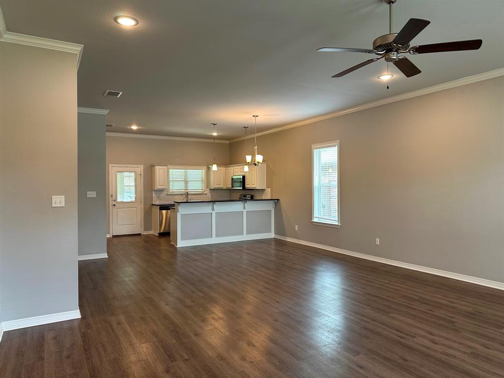 2911 Meadow Brook Trail, Tyler, Texas image 3