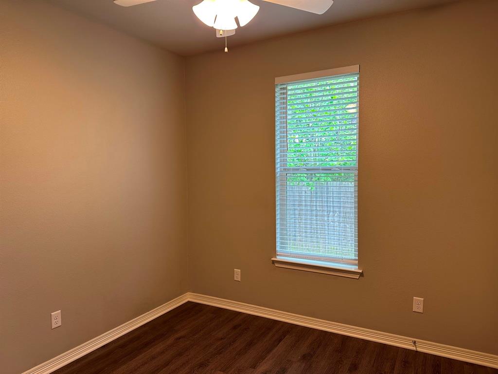 2911 Meadow Brook Trail, Tyler, Texas image 10