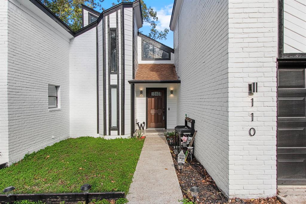110 Hanover Lane
